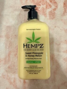 Hempz Sweet Pineapple & Honey Melon Body Moisturizer